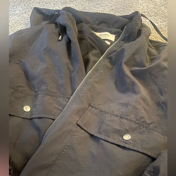 Pull&Bear Black Windbreaker Jacket - Picture 3 of 4
